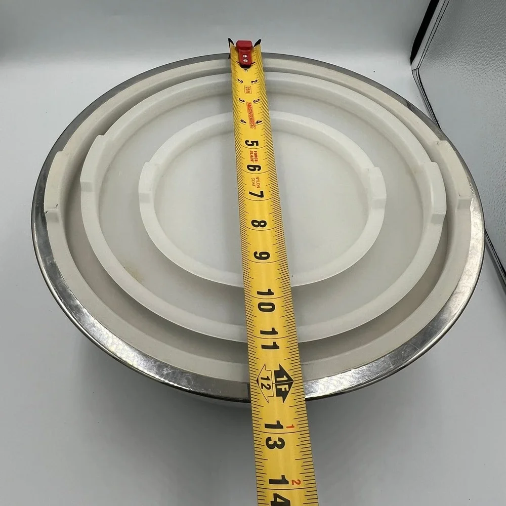 Wolfgang Puck Mixing Bowl Set Unisex OS Silver Good Stainless Steel Lidded 3pc
